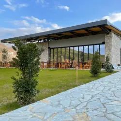 Restorant Lugina Surrelit